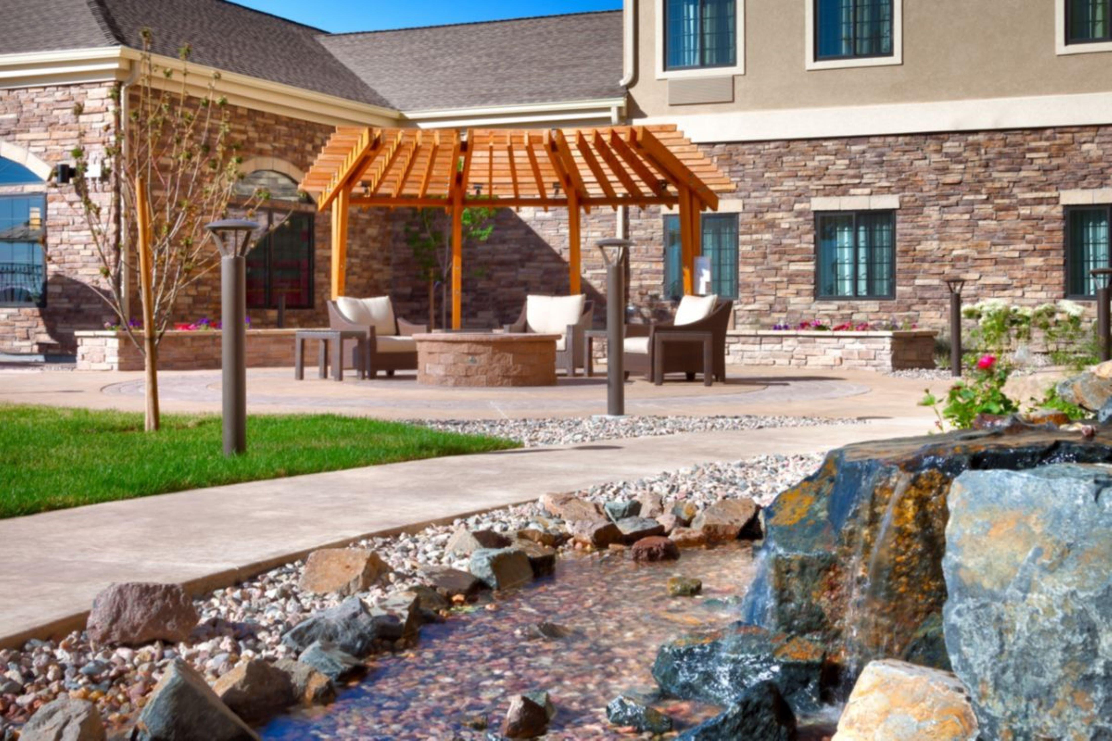 Staybridge Suites Bismarck By Ihg Экстерьер фото