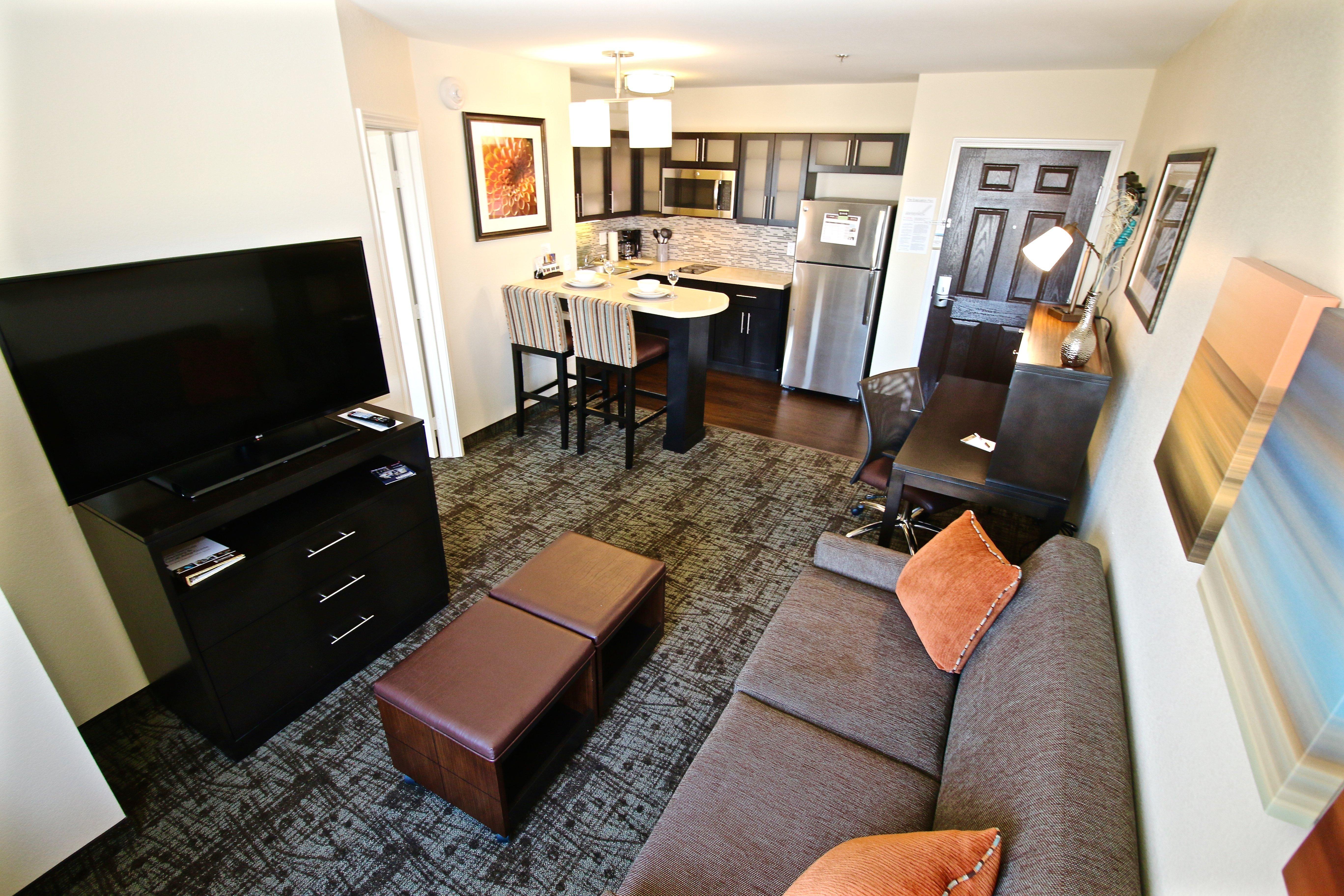 Staybridge Suites Bismarck By Ihg Экстерьер фото